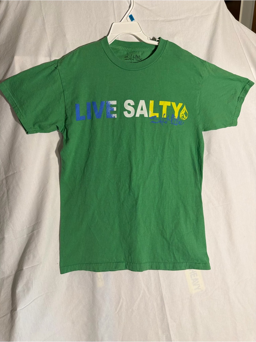 #348 Men’s Salt Life Green 'LIVE SALTY' Graphic Tee with Blue White Yellow Print
